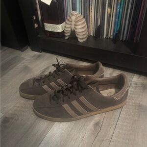 Adidas Originals Yabisah Brown Sz 11.5 US